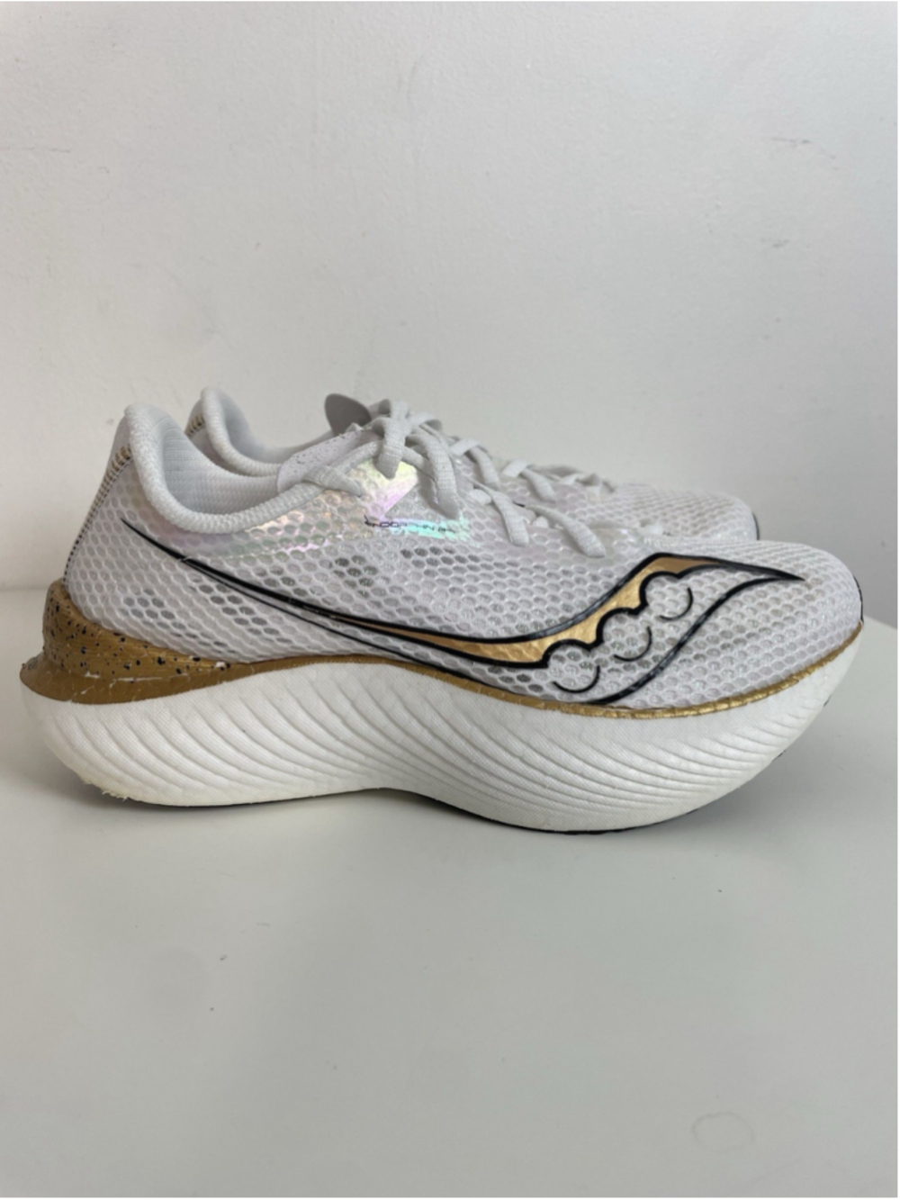 Saucony Endorphin Pro 3 Womens 8.5 White Gold Running Shoes Sneakers